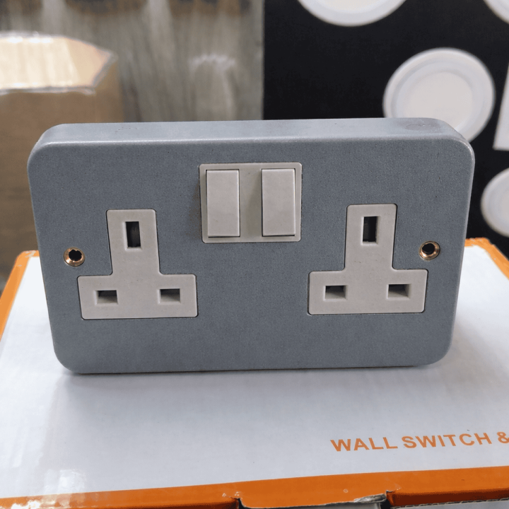 Twin Metal Clad Socket 13Amps